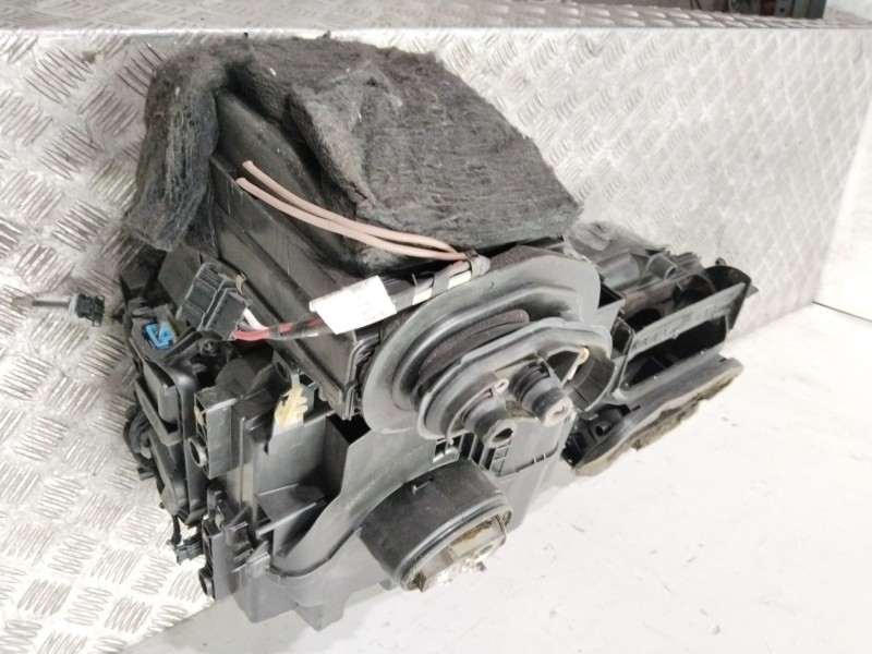 Recambio de calefaccion entera normal para skoda fabia (5j2 ) young referencia OEM IAM 6Q1820308S  6R1819015