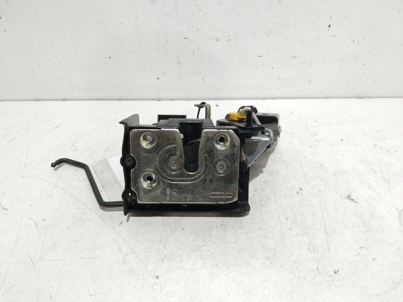 Recambio de cerradura puerta trasera izquierda para kia rio 1.5 crdi active referencia OEM IAM 814121G001  