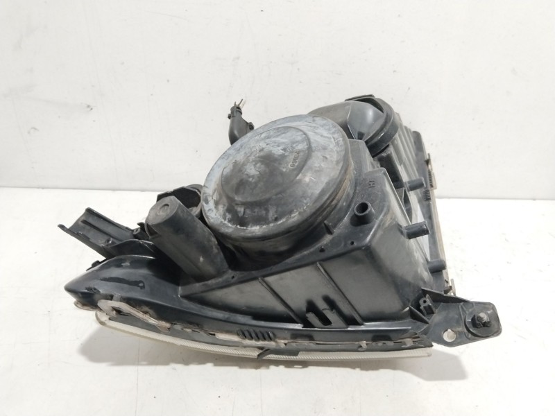 Recambio de faro izquierdo para opel vectra c (z02) 1.9 cdti (f69) referencia OEM IAM 93172953  