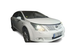 toyota avensis sedán (_t27_) del año 2009