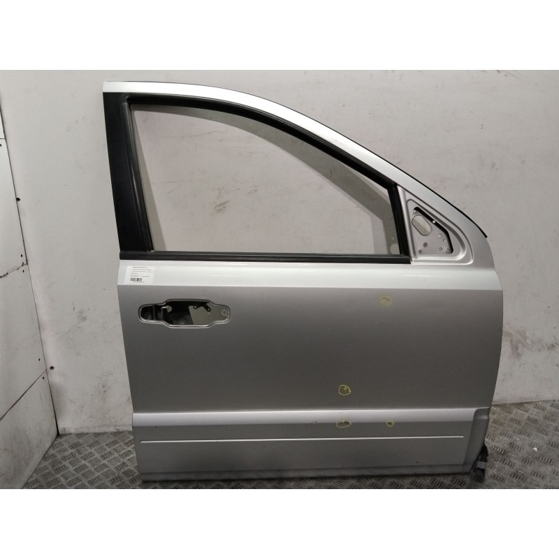 Recambio de puerta delantera derecha para kia sorento 2.5 crdi active referencia OEM IAM 760043E111 PLATA 