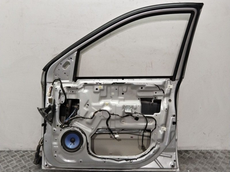 Recambio de puerta delantera derecha para kia sorento 2.5 crdi active referencia OEM IAM 760043E111 PLATA 