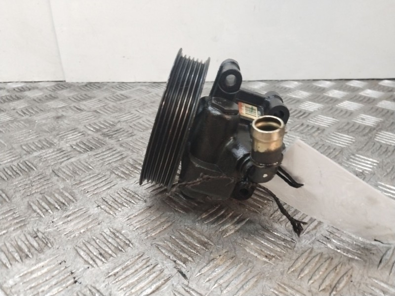 Recambio de bomba direccion para ford focus berlina (cak) ambiente referencia OEM IAM 1371089  