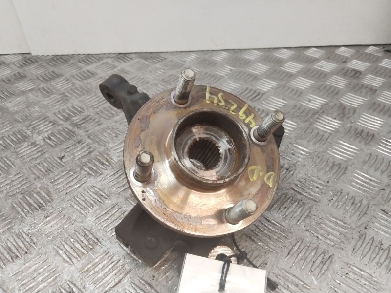 Recambio de mangueta delantera derecha para ford fiesta (ccn) titanium referencia OEM IAM AY1C3K170BA  