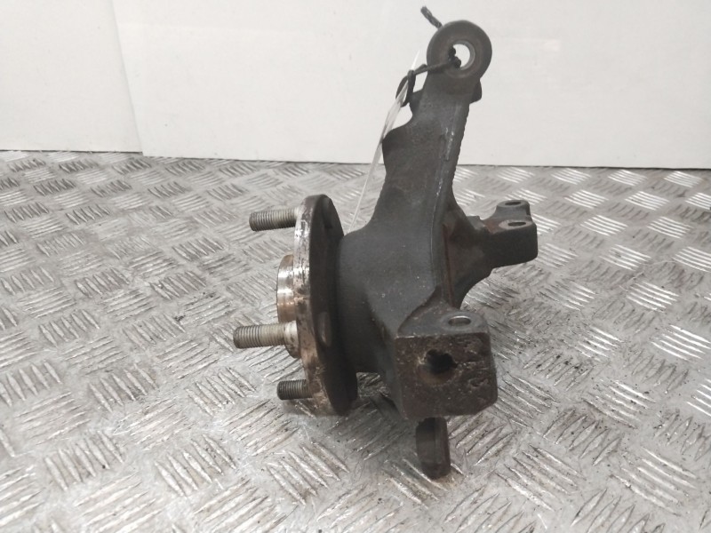 Recambio de mangueta delantera izquierda para ford fiesta (ccn) titanium referencia OEM IAM AY1C3K171BA  