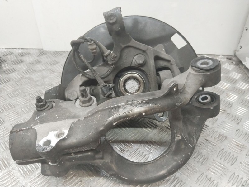 Recambio de mangueta delantera derecha para opel astra j gtc sportive referencia OEM IAM 13583479  
