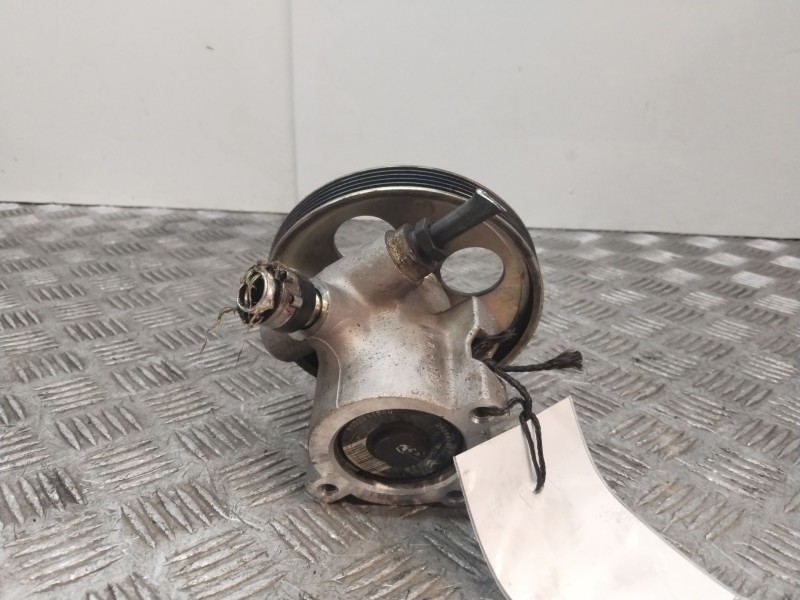 Recambio de bomba direccion para citroën xsara (n1) 1.6 i referencia OEM IAM 9631136680  