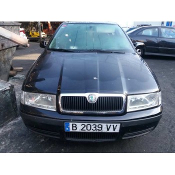 SKODA OCTAVIA BERLINA (1U2)