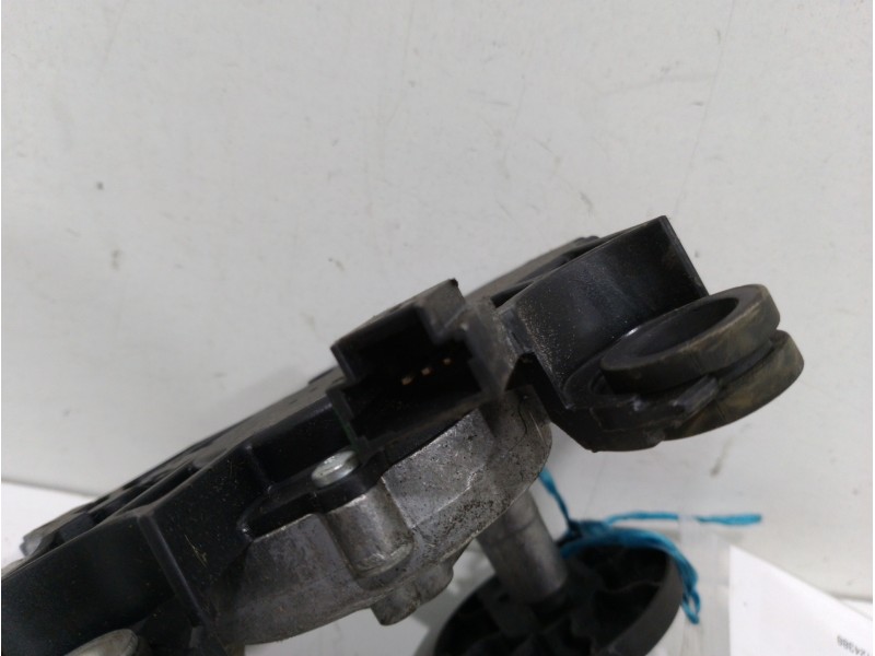 Recambio de motor limpia trasero para citroën c4 picasso exclusive referencia OEM IAM 0390201817 3 PINES 