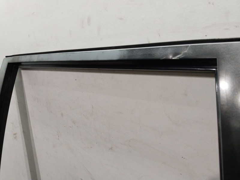 Recambio de puerta trasera izquierda para nissan x-trail (t30) comfort referencia OEM IAM  GRANATE 