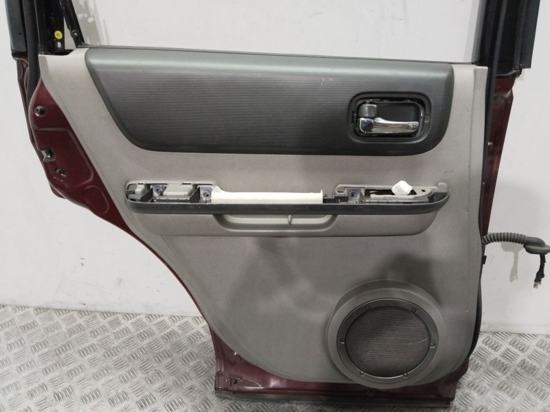 Recambio de puerta trasera izquierda para nissan x-trail (t30) comfort referencia OEM IAM  GRANATE 