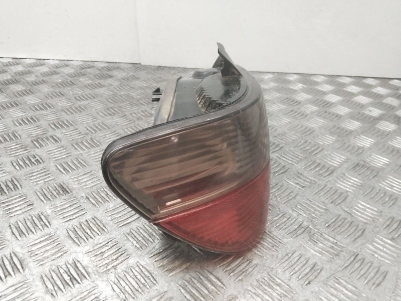 Recambio de piloto trasero izquierdo para peugeot 406 berlina (s1/s2) sr referencia OEM IAM 2255G  