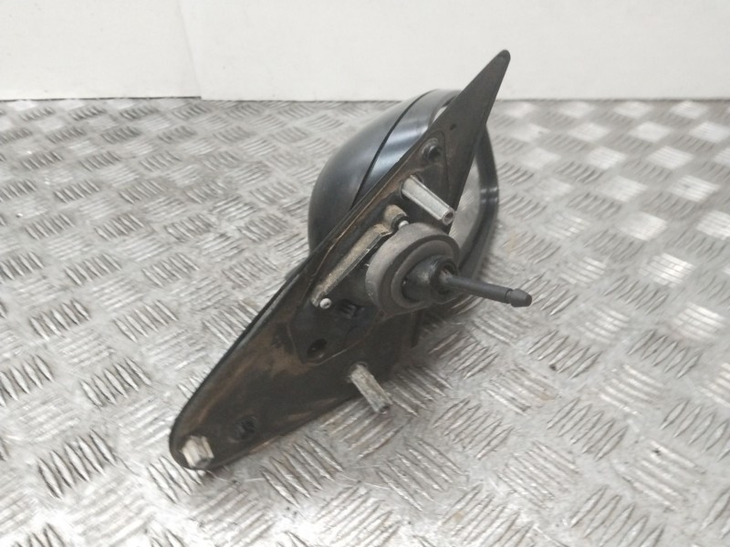 Recambio de retrovisor derecho para peugeot 406 berlina (s1/s2) sr referencia OEM IAM 8149V7  MANUAL Recambio de retrovisor derecho para peugeot 406 berlina (s1/s2) sr referencia OEM IAM 8149V7  MANUAL