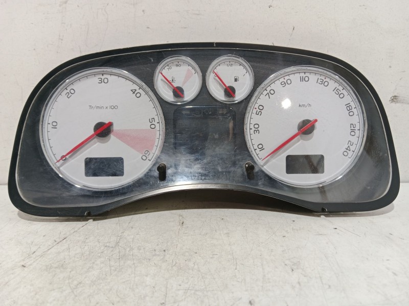 Recambio de cuadro instrumentos para peugeot 307 cc (s2) sport referencia OEM IAM 9655925880  