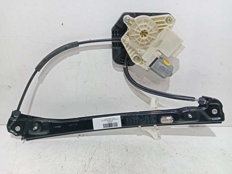 Recambio de elevalunas trasero derecho para seat toledo (kg3) style referencia OEM IAM 5JA959812F  
