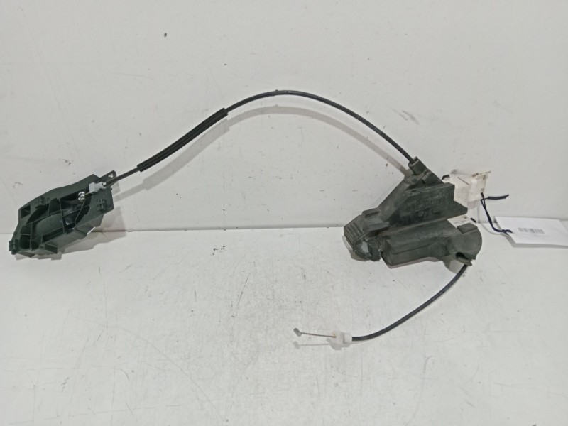 Recambio de cerradura puerta delantera derecha para peugeot 407 sw sport referencia OEM IAM 96866835  
