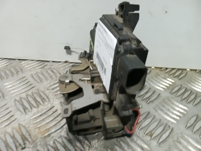 Recambio de cerradura puerta delantera derecha para volkswagen golf iv berlina (1j1) 25 aniversario referencia OEM IAM   