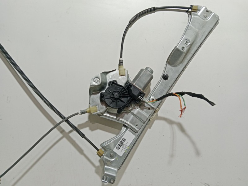 Recambio de elevalunas delantero derecho para renault clio iii confort dynamique referencia OEM IAM 8200291147  400861D