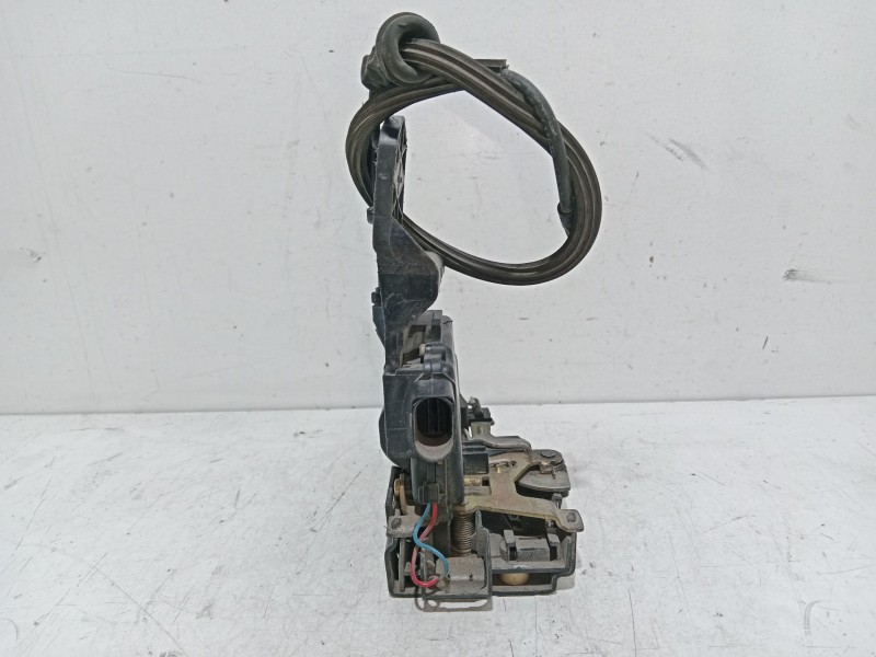 Recambio de cerradura puerta delantera izquierda para volkswagen passat berlina (3b2) 1.9 tdi referencia OEM IAM 6X1837013H  