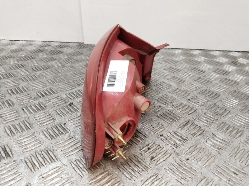 Recambio de piloto trasero derecho para chevrolet lacetti (j200) 1.6 referencia OEM IAM 96387725  