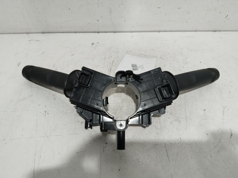 Recambio de mando multifuncion para opel insignia berlina sportive referencia OEM IAM 13500658 20941129 20941131