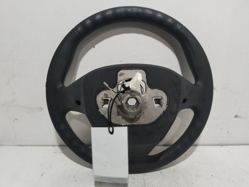 Recambio de volante para ford fiesta (ccn) titanium referencia OEM IAM 62146117C  