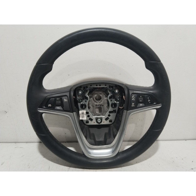 Recambio de volante para opel insignia berlina sportive referencia OEM IAM 13316547  