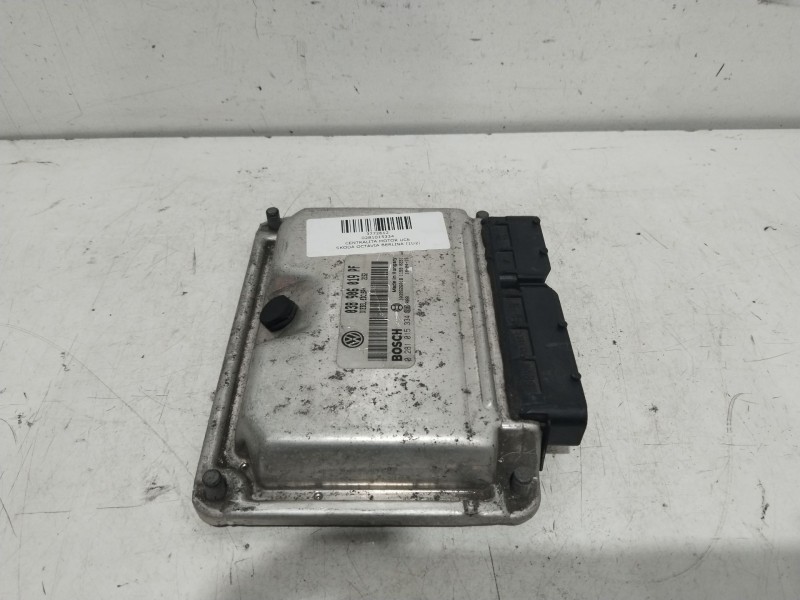 Recambio de centralita motor uce para skoda octavia berlina (1u2) tour referencia OEM IAM 0281015334 038906019PF 