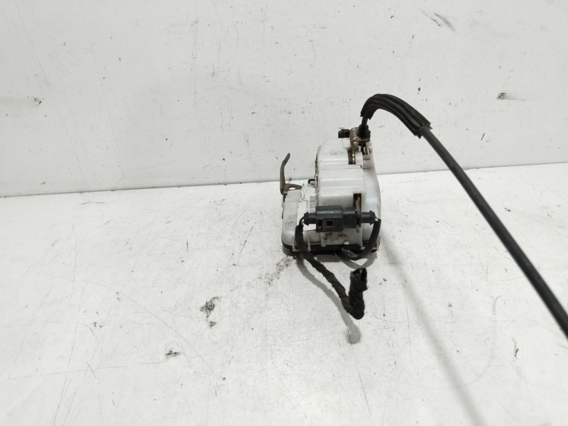 Recambio de cerradura puerta delantera derecha para seat cordoba berlina (6k2) stella referencia OEM IAM   