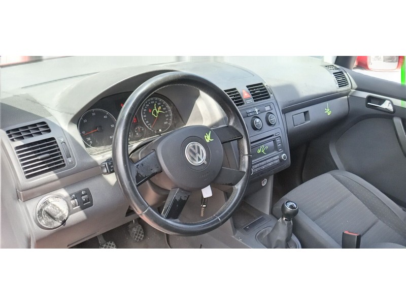 volkswagen touran (1t1, 1t2) del año 2004 volkswagen touran (1t1, 1t2) del año 2004