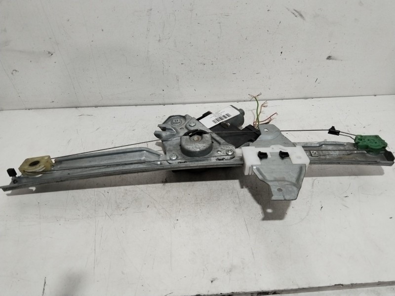 Recambio de elevalunas delantero derecho para peugeot 308 sw sport referencia OEM IAM 9675467380  