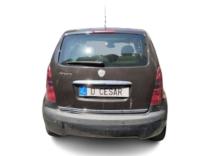 lancia musa (350_) del año 2005 lancia musa (350_) del año 2005