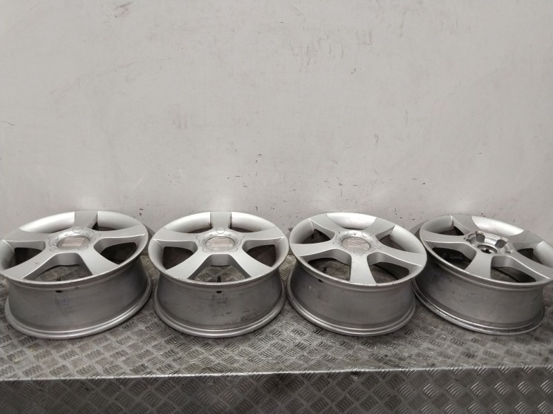 Recambio de juego llantas aluminio 16 pulgadas para seat leon (1p1) reference referencia OEM IAM 5P0601025A  6.5JX16H2 ET50