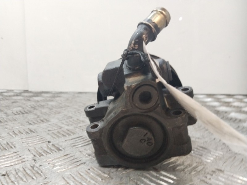 Recambio de bomba direccion para ford fiesta (cbk) ghia referencia OEM IAM 96BF3A733AD  