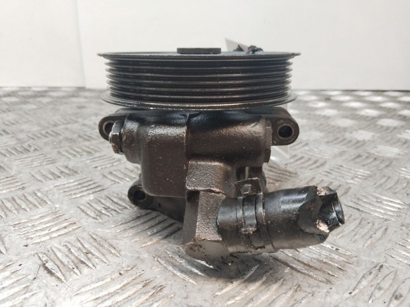 Recambio de bomba direccion para ford focus berlina (cak) ambiente referencia OEM IAM XS4E3A733AC  