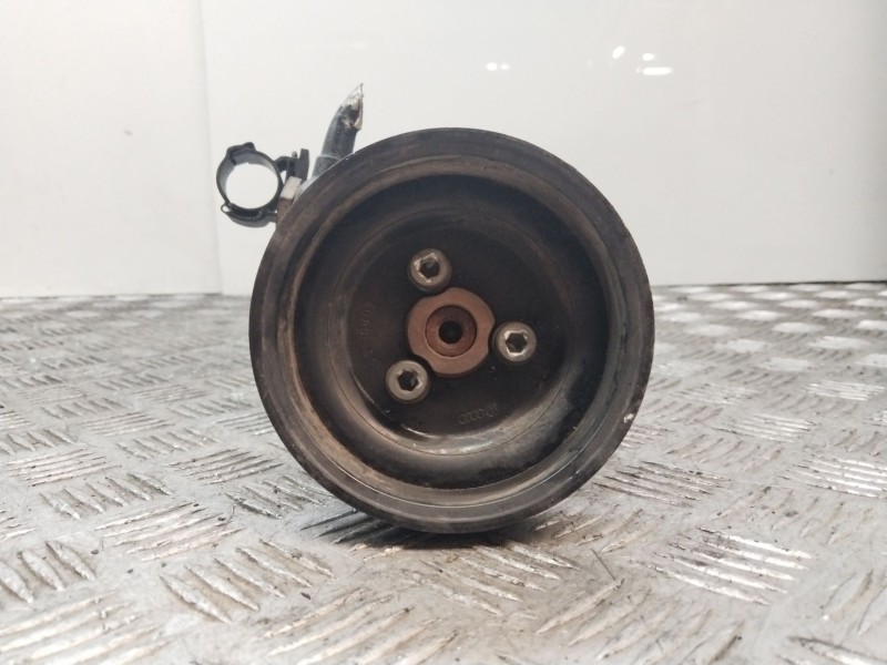 Recambio de bomba direccion para seat leon (1m1) 1.6 16 v referencia OEM IAM 030145269A  