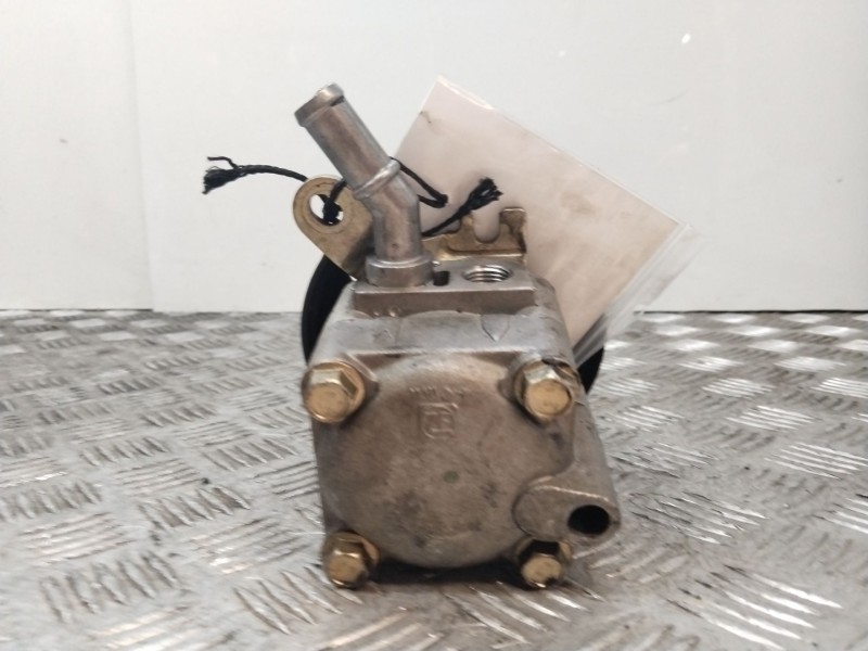 Recambio de bomba direccion para nissan almera (n16/e) acenta referencia OEM IAM 7611332111  