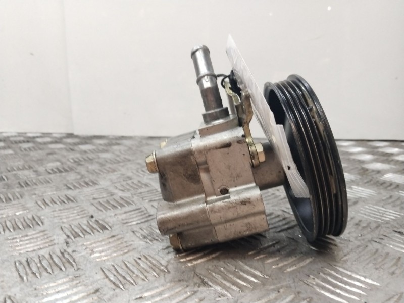 Recambio de bomba direccion para nissan almera (n16/e) acenta referencia OEM IAM 7611332111  