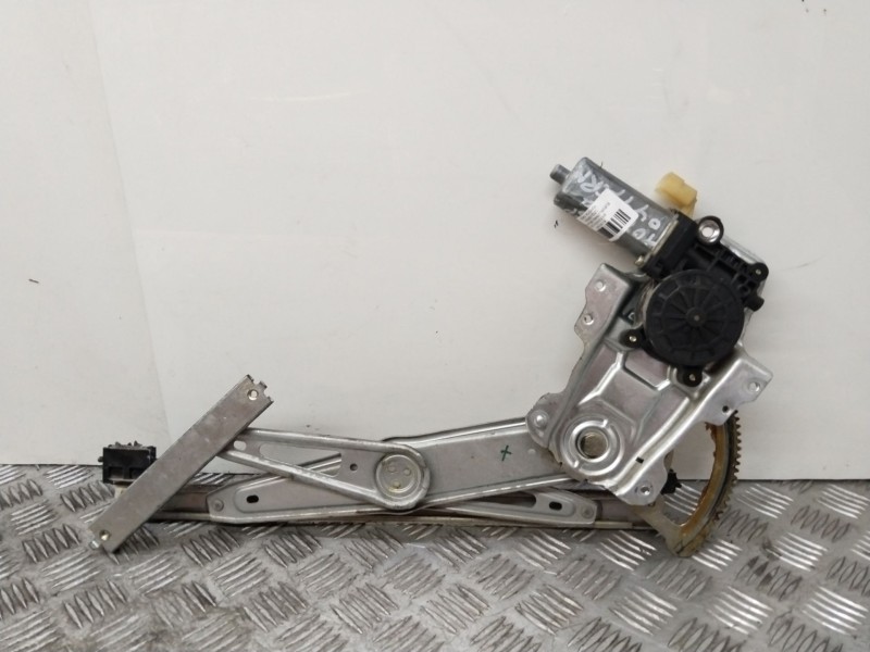 Recambio de elevalunas delantero izquierdo para toyota yaris (ncp1/nlp1/scp1) 1.0 luna referencia OEM IAM 857200D110B  