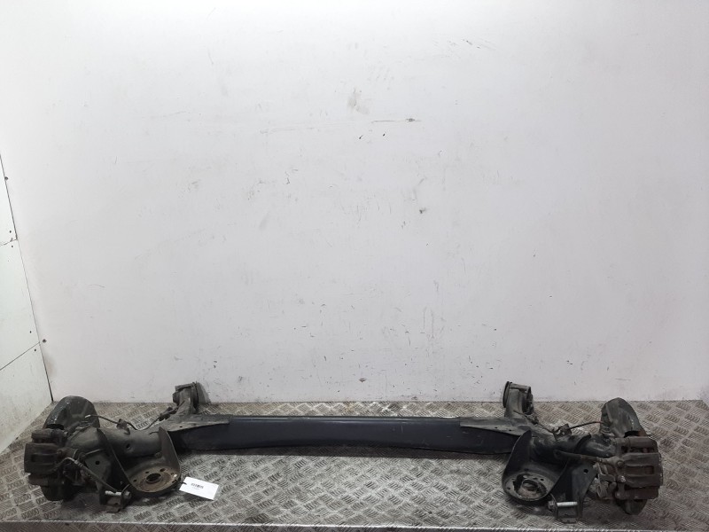 Recambio de puente trasero para kia carens ( ) drive referencia OEM IAM 55100A4060  