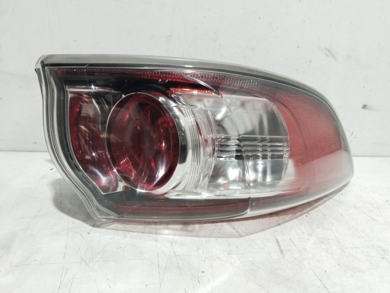 Recambio de piloto trasero izquierdo para mazda 3 lim. (bl) active referencia OEM IAM BBN751160  