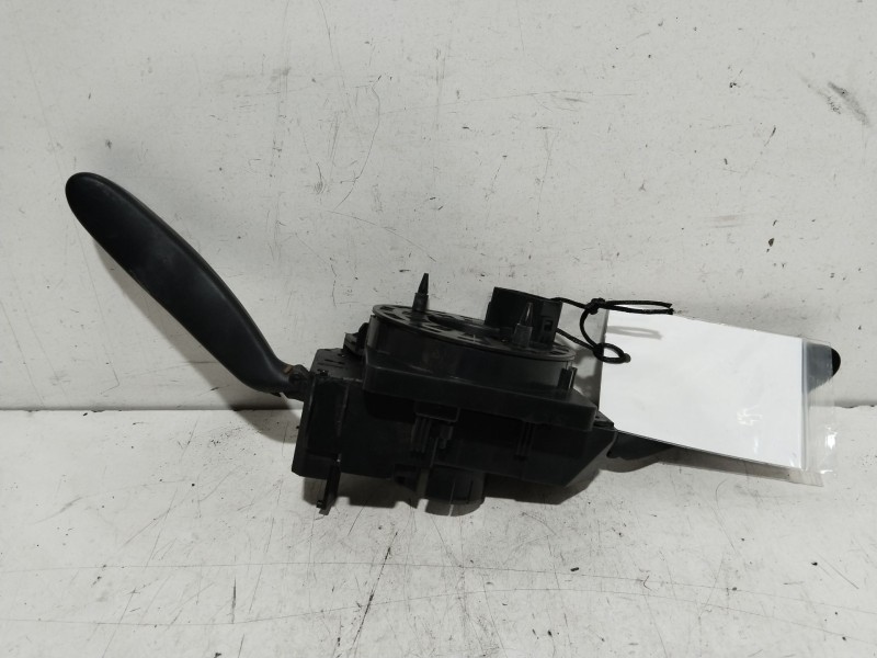 Recambio de mando multifuncion para volkswagen polo (9n1) highline referencia OEM IAM 4340610  