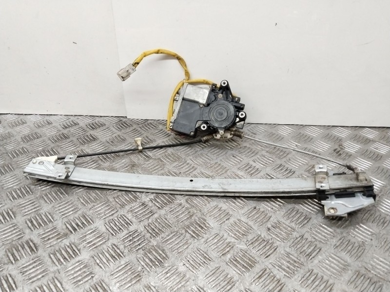 Recambio de elevalunas delantero izquierdo para mitsubishi space wagon (n80/n90) 2,4 glx referencia OEM IAM 0620200233  