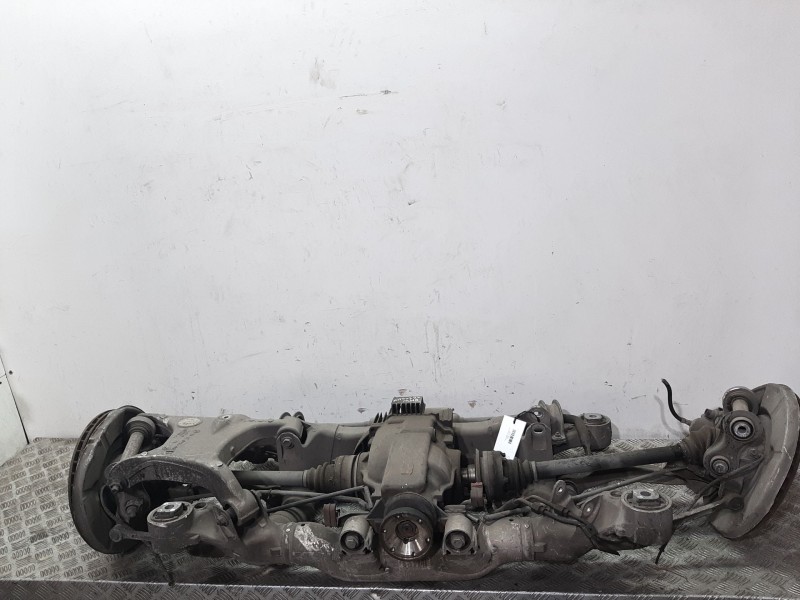 Recambio de puente trasero para bmw serie 6 cabrio (e64) 645ci referencia OEM IAM 33316770842 33326763119 33107526377