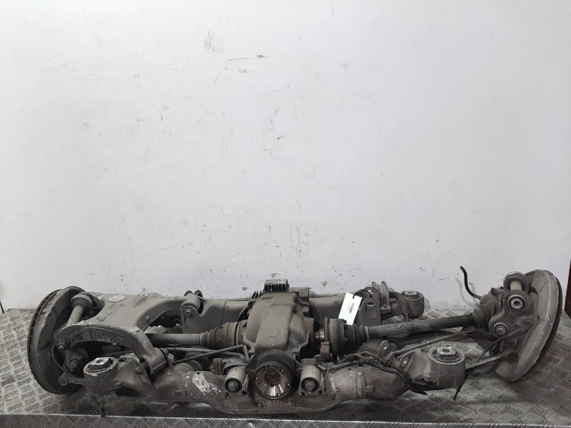 Recambio de puente trasero para bmw serie 6 cabrio (e64) 645ci referencia OEM IAM 33316770842 33326763119 33107526377