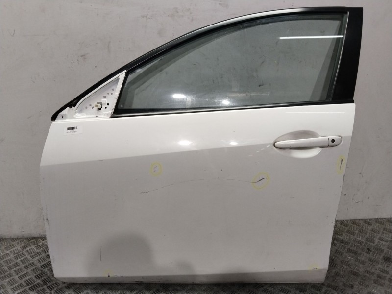 Recambio de puerta delantera izquierda para mazda 3 lim. (bl) active referencia OEM IAM BBY95902XF  BLANCO