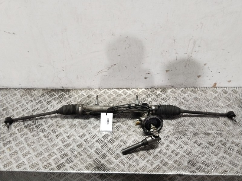 Recambio de cremallera direccion para peugeot 206 berlina xs referencia OEM IAM 6220000008  