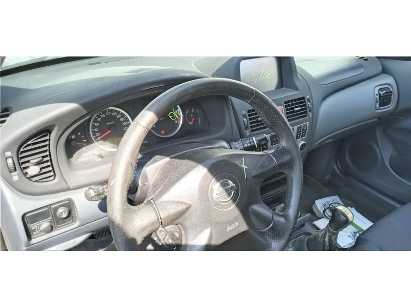 nissan almera ii hatchback (n16) del año 2005