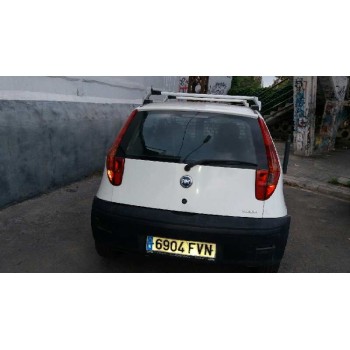 FIAT PUNTO BERLINA (188)
