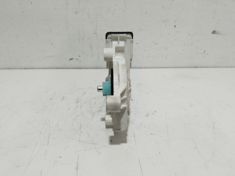 Recambio de motor elevalunas trasero derecho para seat leon (1p1) reference referencia OEM IAM 1K0959704G  